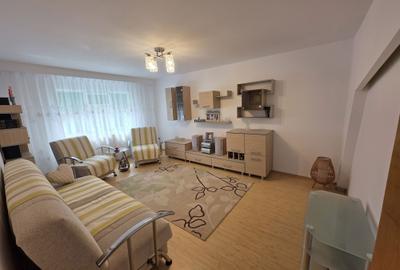 Apartament cu 3 camere decomandat în Central - 8