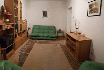 Apartament trei camere decomandate, mobilat si utilat, etaj unu, ultracentral - 10