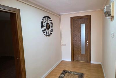 Casă cu 3 camere cu Canalizare în Timpuri Noi - 4