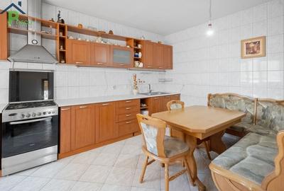 Casă cu 5 camere cu Teren 200 Mp în Alunișu - 9