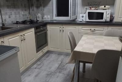 Apartament cu 4 camere semidecomandat în Central - 10