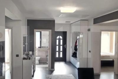 Casă cu 5 camere cu Teren 900 Mp în Priseaca - 16