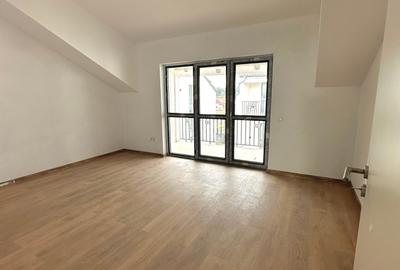 Apartament 2 Camere + Parcare, Etaj 2 - 3