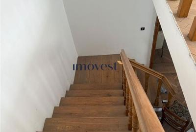 Casă cu 4 camere în Titulescu - 7