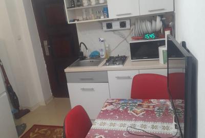 Apartament decomandat în Central - 2