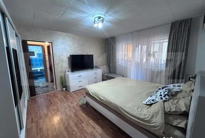 Apartament cu 2 camere semidecomandat în Comuna din Paris - 2
