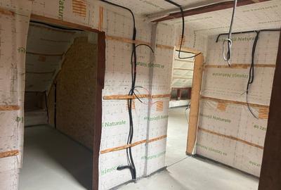 Casă individuală cu 5 camere cu Teren 530 Mp în Voineasa - 4