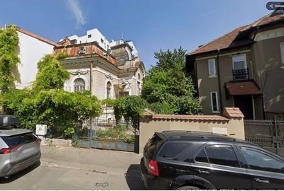 Vilă Interbelică 500 mp, Str. Toamnei ,12 camere, Curte 330 mp.Comision 0% - 1