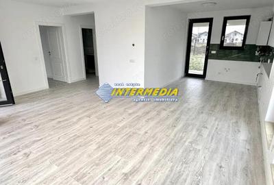 Casa individuala cu 3 camere pe un nivel 353 mp teren Alba Iulia - 1