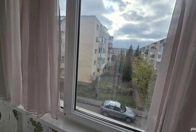 De vanzare Apartament 2 camere decomandat - 2