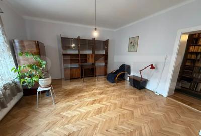 Apartament cu 2 camere decomandat în Central - 7