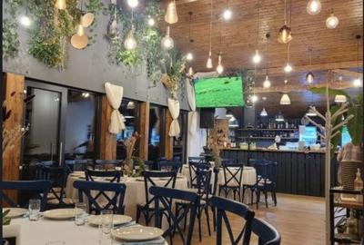 Spațiu comercial, de 99 mp, în Groși