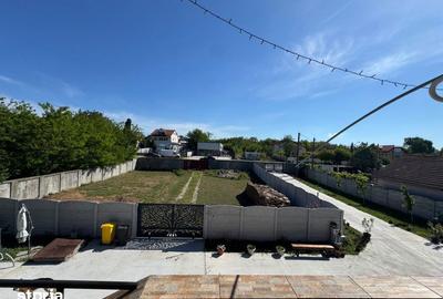 Casă cu 6 camere cu Teren 5000 Mp în Central - 9