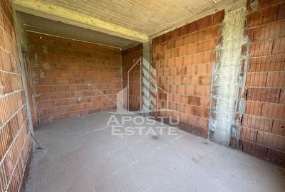 Case insiruite cu 3 camere, bucatarie inchisa, toate utilitatile. - 4