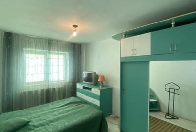 Vanzare apartament 3 camere Etaj 1 Tractorul Brasov - 6