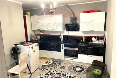 Casa cu 3 camere de vanzare in Constanta Zona Bd Mamaia - 3