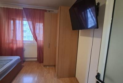 Apartament cu 4 camere decomandat în Vitan - 1