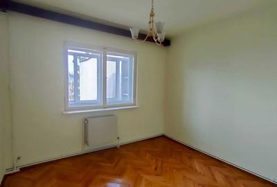 Apartament cu 2 camere decomandat în Central - 1
