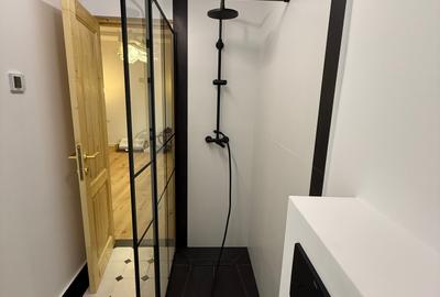 Apartament renovat - doua camere - 56 mp - 1