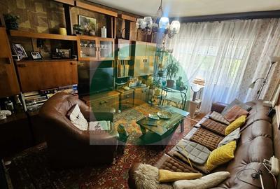 Apartament cu 3 camere decomandat în Central - 1