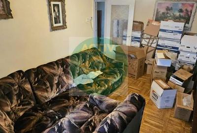 Apartament cu 3 camere decomandat în Central - 1