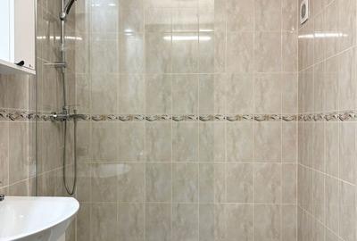 APARTAMENT CU 3 CAMERE DECOMANDAT AFLAT LANGA PIATA AMZEI - RETRAS DE LA STRADA - 14