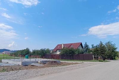 Teren  in Harman,Aleea 14 cu utilitati - 2