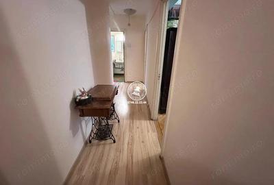 Apartament cu 4 camere decomandat în Central - 18