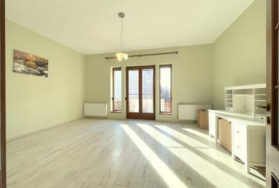 Apartament cu 3 camere semidecomandat, mobilat în Central - 6