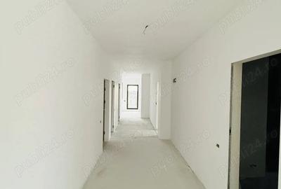 Apartament cu 4 camere decomandat în Central - 1