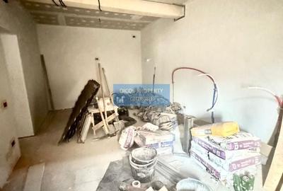 Casă individuală cu 7 camere cu Canalizare în Central - 13