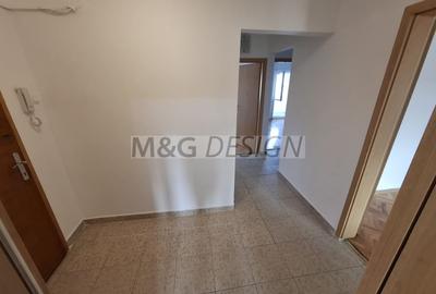 Apartament cu 3 camere decomandat, mobilat în Aradului - 8
