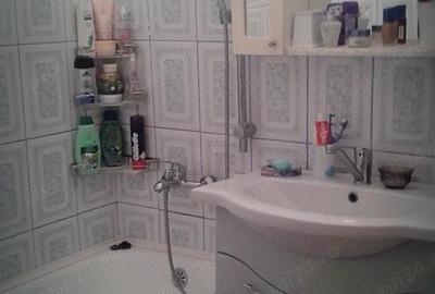 Inchiriez apartament decomandat incepand cu 03 Noiembrie 2025 !! - 4