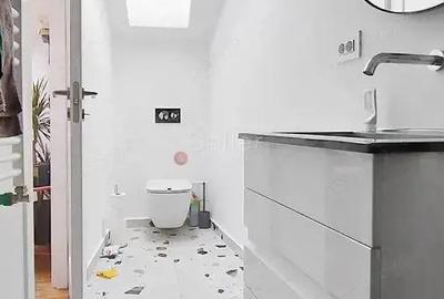 Garsonieră decomandată în Central - 2