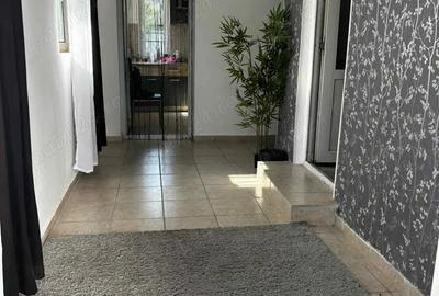 Casă în Schela - 1