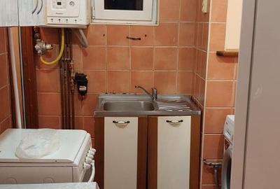 Apartament cu 3 camere decomandat în Gănești - 2