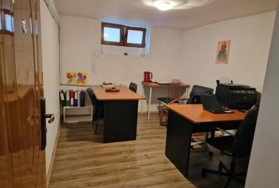 Casă individuală cu 5 camere cu Canalizare în Domenii - 14