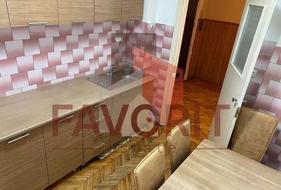 Etaj 1 . Decomandat. Zona Lipovei - 4