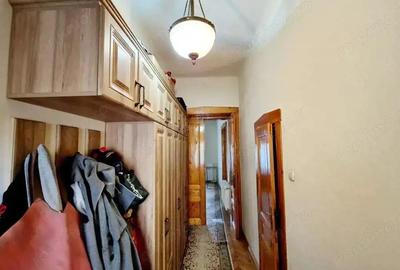 Sinaia | 3 Camere | Cladire Istorica situata pe Malul Begai. - 5