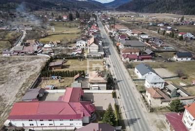 Apartament cu 3 camere semidecomandat în Frasin - 11