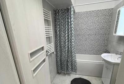 Garsonieră în Apărătorii Patriei