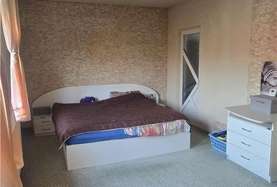Casă cu 4 camere cu Teren 954 Mp în Calea Moldovei - 3