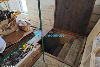 Casă cu 5 camere cu Teren 800 Mp în Cornu Luncii - 19