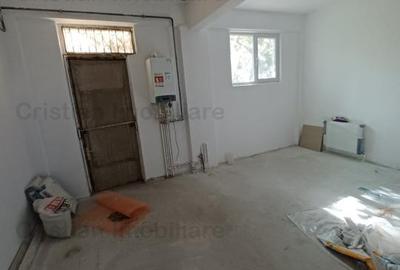 Spațiu comercial, de 140 mp, în Gării - 5