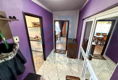 Apartament cu 4 camere decomandat în Craiovița Nouă - 10