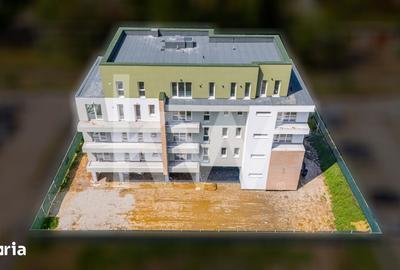 Apartament cu 3 camere în Tractorul - 2