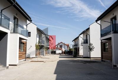 Casă cu 5 camere cu Teren 250 Mp în Central