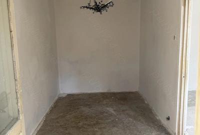 Apartament cu 2 camere nedecomandat în Malu Roșu - 2