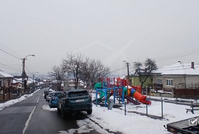 Casă individuală cu 3 camere cu Canalizare în Dâmbul Rotund - 2