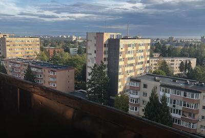 Apartament cu 3 camere decomandat în Calea București - 10